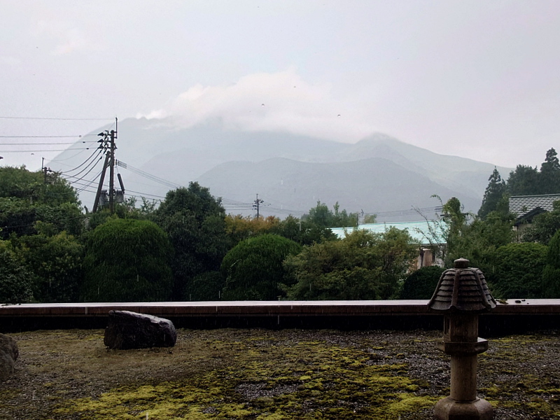 きょうの由布岳