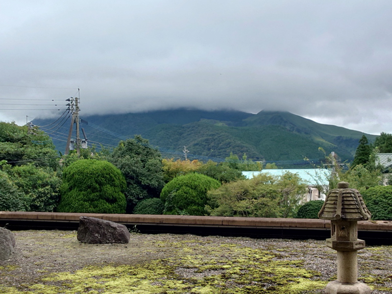 きょうの由布岳