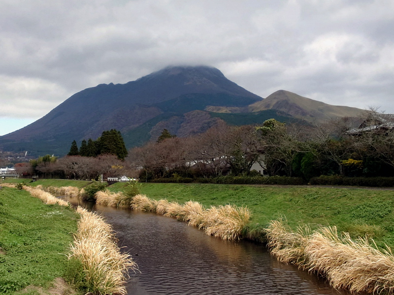 きょうの由布岳