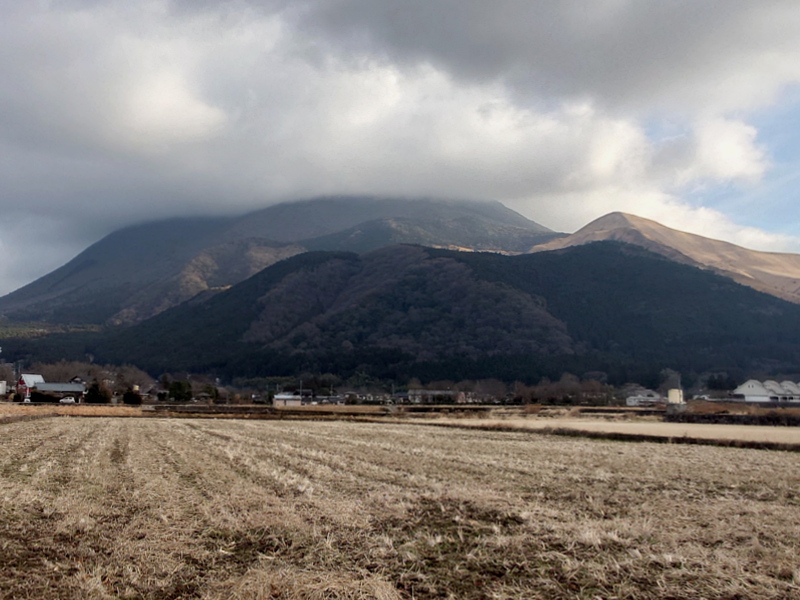 きょうの由布岳