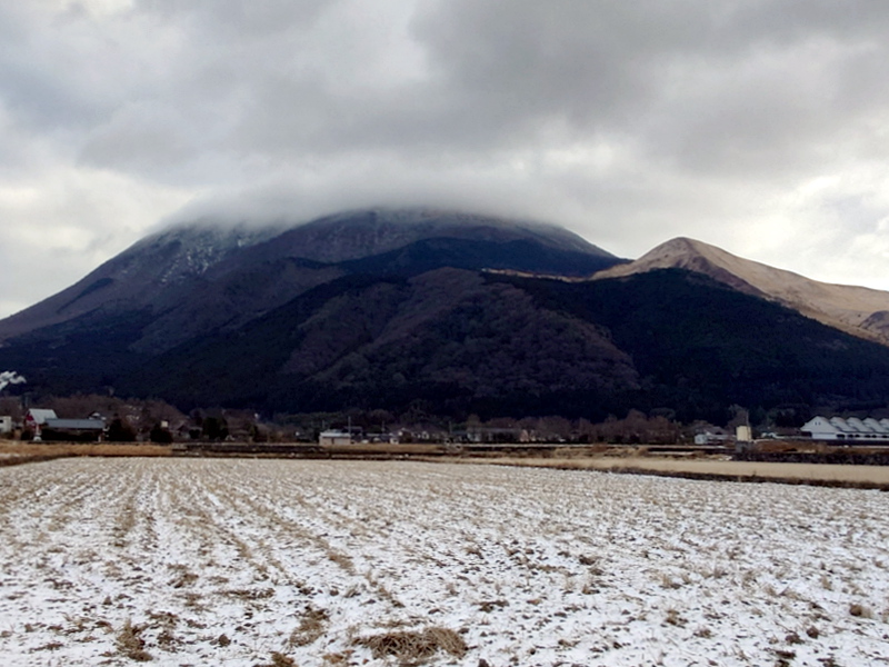 きょうの由布岳