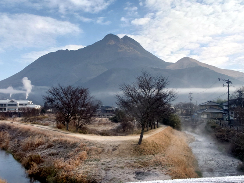 きょうの由布岳