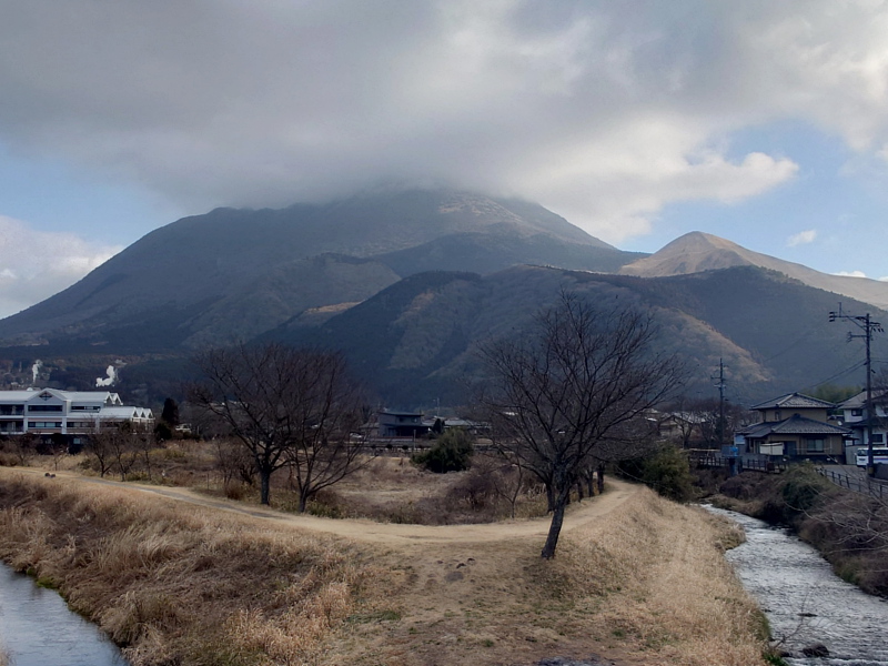 きょうの由布岳