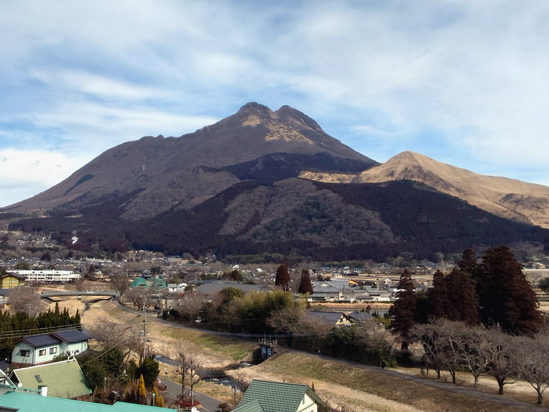 きょうの由布岳