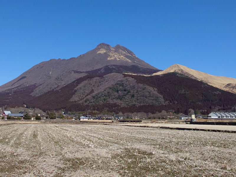 きょうの由布岳