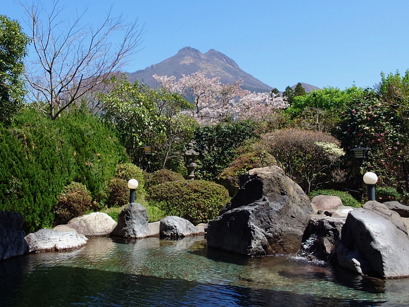 きょうの由布岳